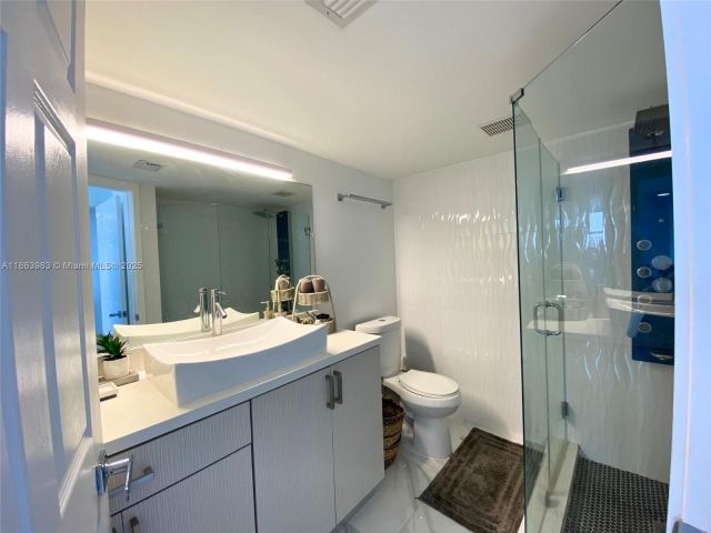 Apartment for sale  Unit #3014 - photo 6471527