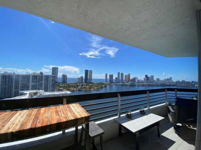 Apartment for sale  Unit #3014 - photo 6471536