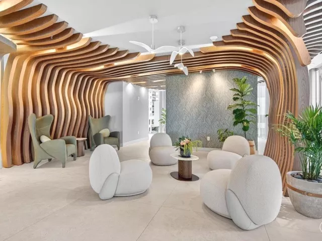 4-bedroom condo for sale in Miami - 700 NE 24th Street 5202 - MondialRealty