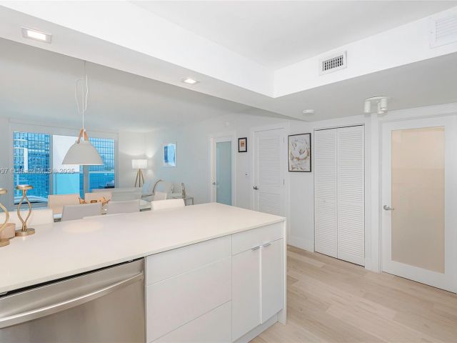 Apartment for sale  Unit #1505 - photo 6465938