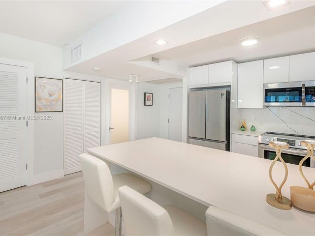 Apartment for sale  Unit #1505 - photo 6465941