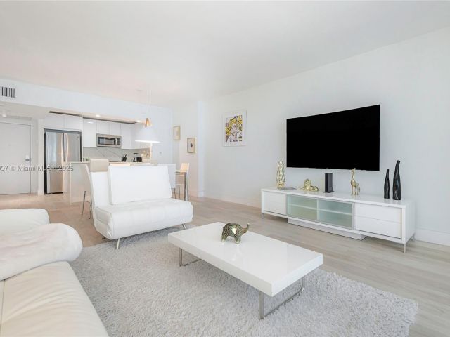 Apartment for sale  Unit #1505 - photo 6465946