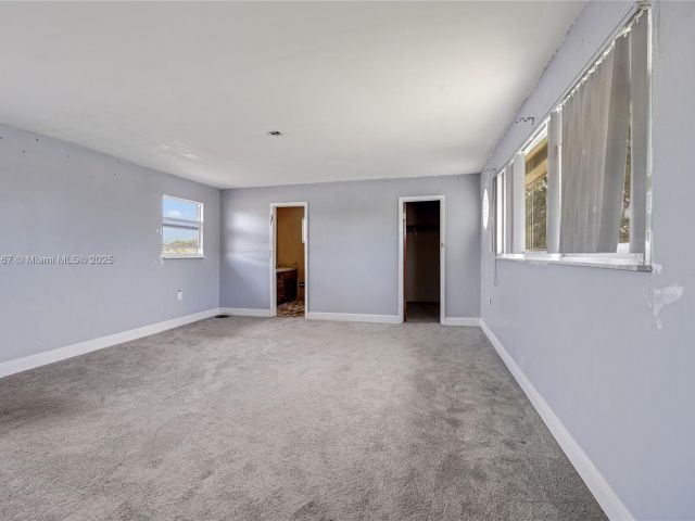 3-bedroom home for sale in Miami Gardens - 20401 NW 22nd Ave - MondialRealty