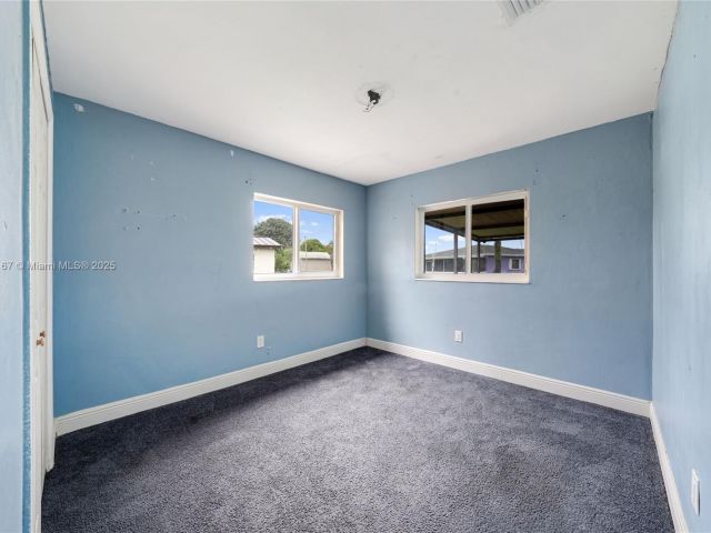 3-bedroom home for sale in Miami Gardens - 20401 NW 22nd Ave - MondialRealty