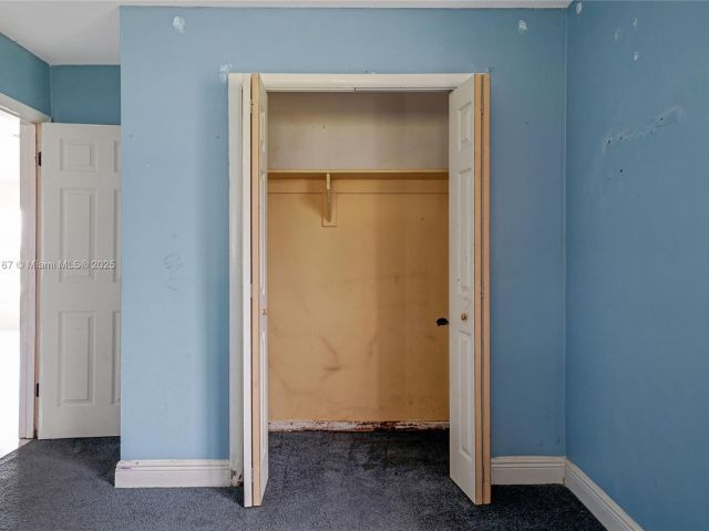 3-bedroom home for sale in Miami Gardens - 20401 NW 22nd Ave - MondialRealty