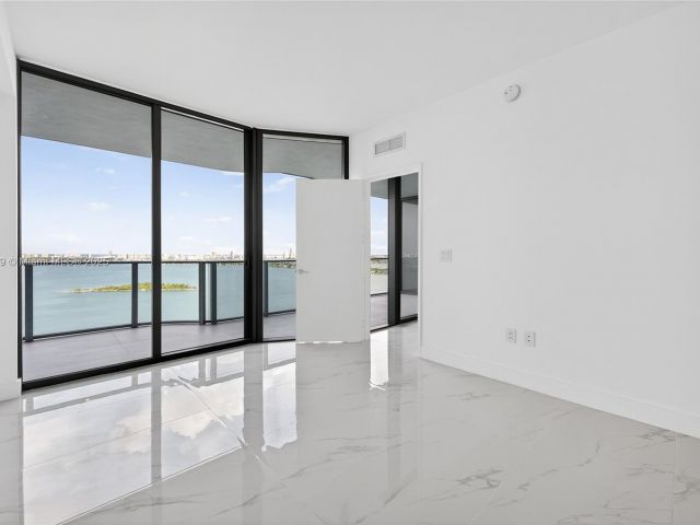 Apartment for sale  Unit #2606 - photo 6454086