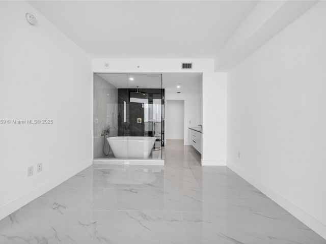 Apartment for sale  Unit #2606 - photo 6454090