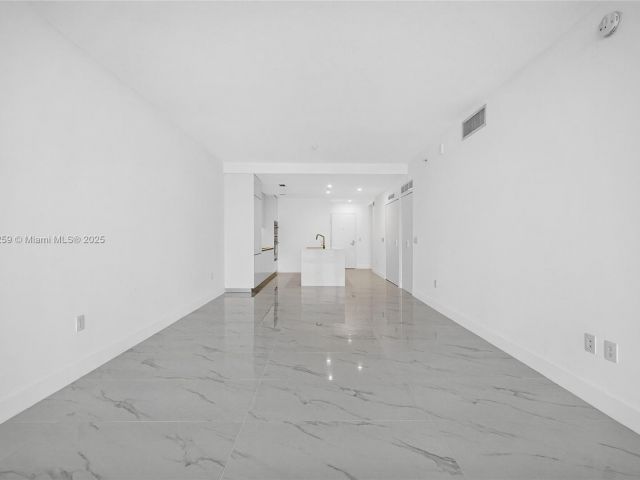 Apartment for sale  Unit #2606 - photo 6454093