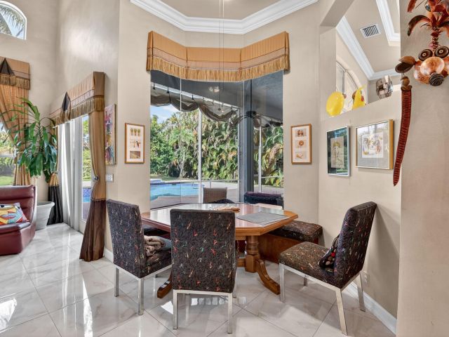 Home for sale at 15463 Tall Oak Avenue - photo 6505721