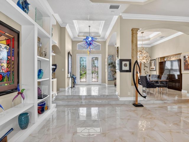 Home for sale at 15463 Tall Oak Avenue - photo 6505730