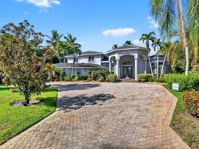 Home for sale at 15463 Tall Oak Avenue - photo 6505734