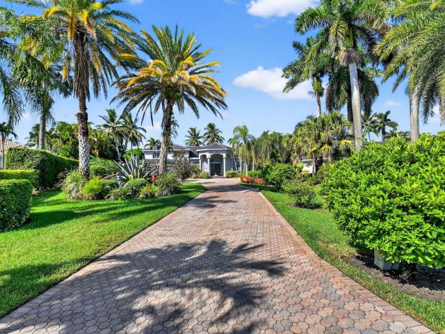 Home for sale at 15463 Tall Oak Avenue - photo 6505736