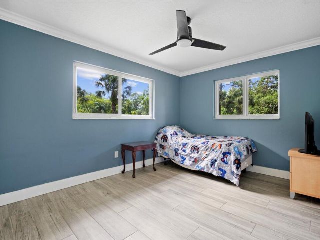 Home for rent at 11128 42nd Road N - photo 6507172