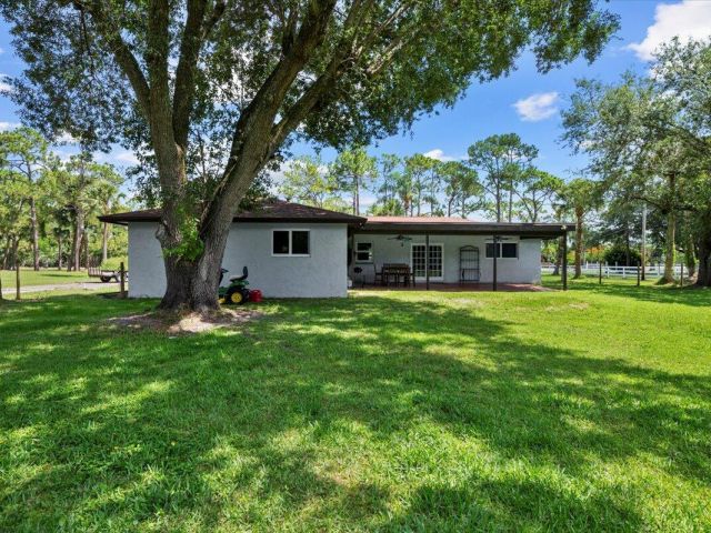 Home for rent at 11128 42nd Road N - photo 6507180