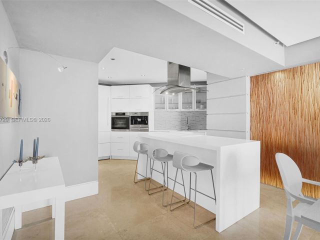 Apartment for sale  Unit #1103 - photo 6456218