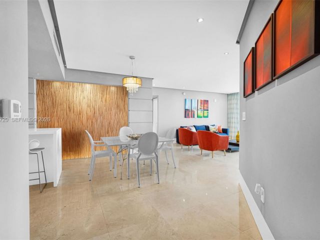 Apartment for sale  Unit #1103 - photo 6456231