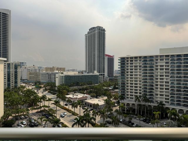 Apartment for sale  Unit #14V - photo 6456182