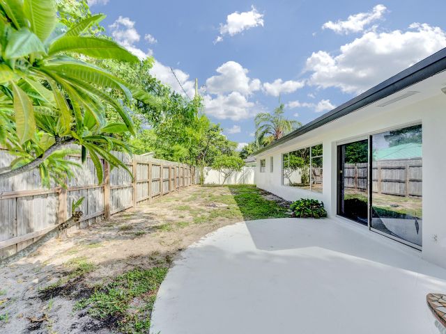 Home for sale at 625 Linnet Circle - photo 6533021