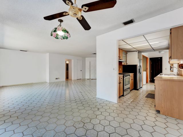 Home for sale at 625 Linnet Circle - photo 6533032