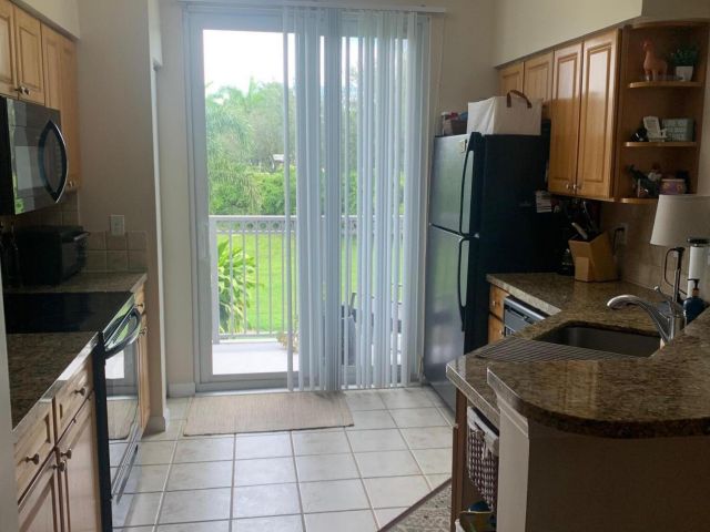 Home for rent at 2058 Alta Meadows Lane 2509 - photo 6595213