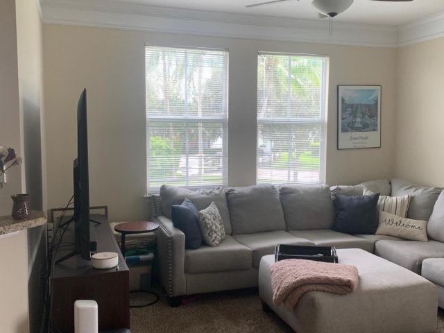 Home for rent at 2058 Alta Meadows Lane 2509 - photo 6595218