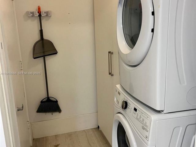 Apartment for rent  Unit #1806 - photo 6686152