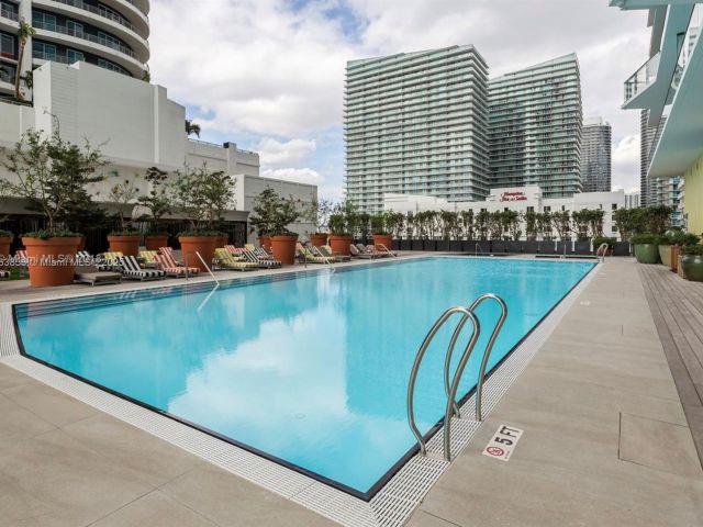 Apartment for sale  Unit #1602 - photo 6460433