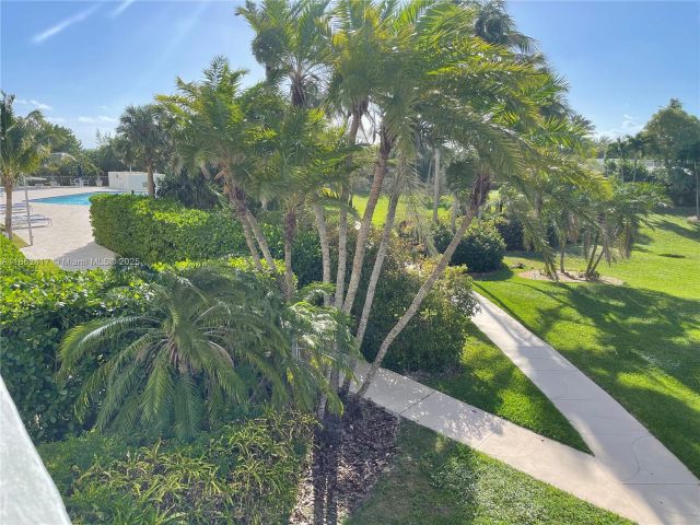 Apartment for rent  Unit #209 - photo 6469843