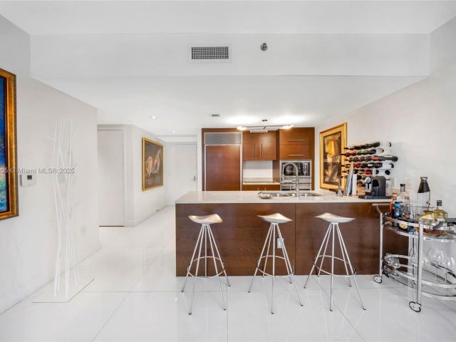 Apartment for sale  Unit #712-714 - photo 6460345