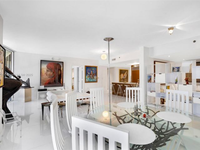 Apartment for sale  Unit #712-714 - photo 6460352