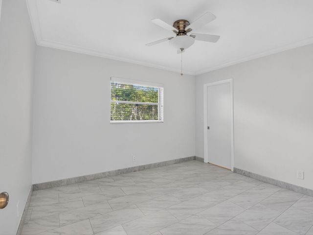 Home for rent at 937 Banyan Drive - photo 6505557