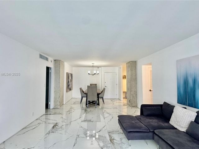 2-bedroom condo for rent in Hallandale Beach - 2030 S Ocean Dr 1022 - MondialRealty