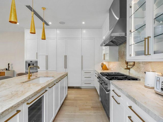 Home for rent at 909 Bond Way - photo 6505680