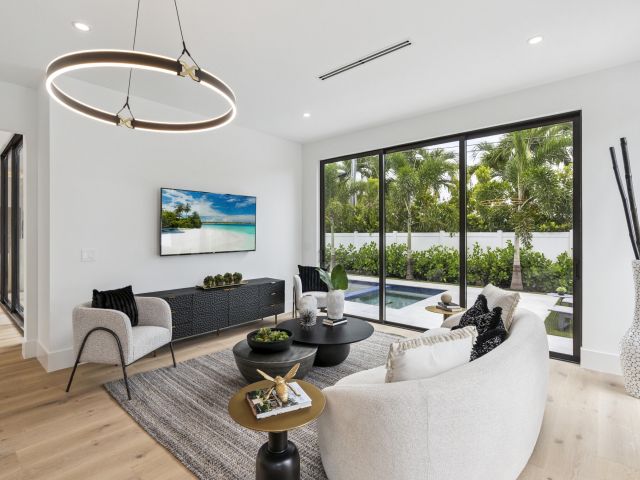 Home for sale at 345 Churchill Road - photo 6507132