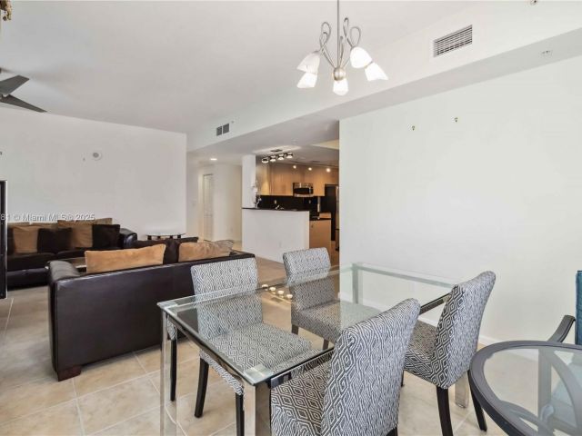 Apartment for sale  Unit #1214 - photo 6470676