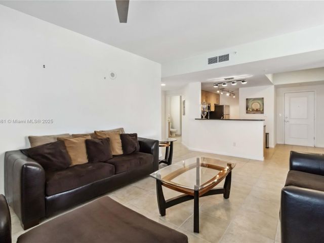 Apartment for sale  Unit #1214 - photo 6470680