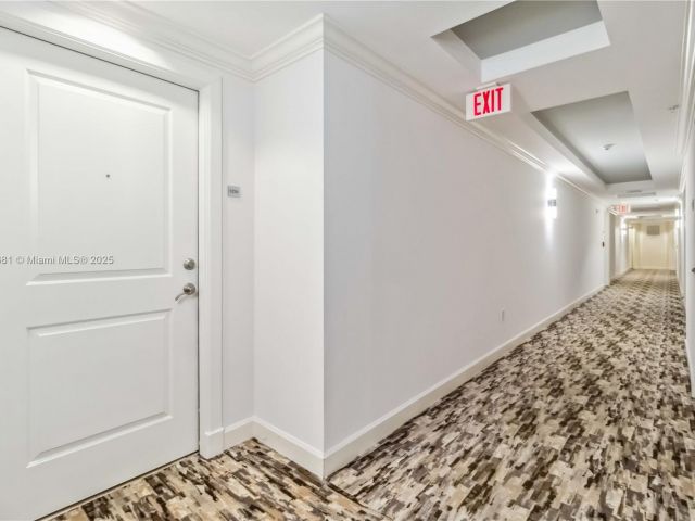 Apartment for sale  Unit #1214 - photo 6470682