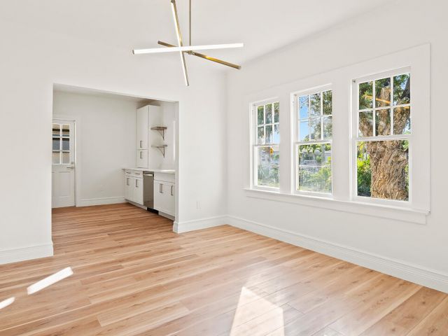 Home for rent at 436 51st Street - photo 6533928