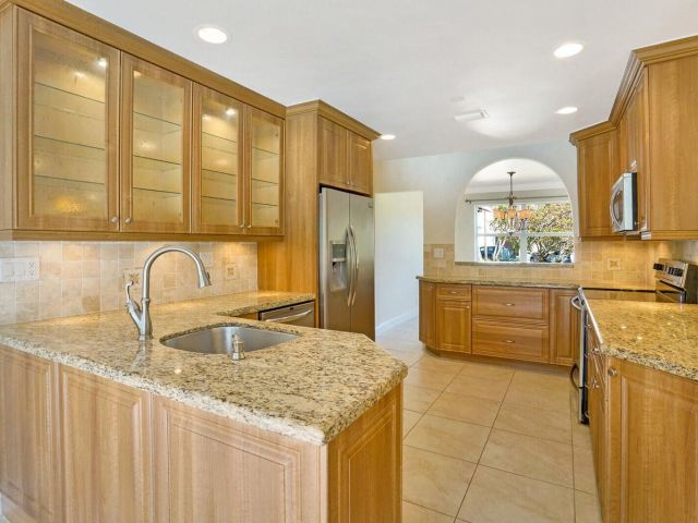 Home for rent at 1104 Little Harbor Drive - photo 6466461