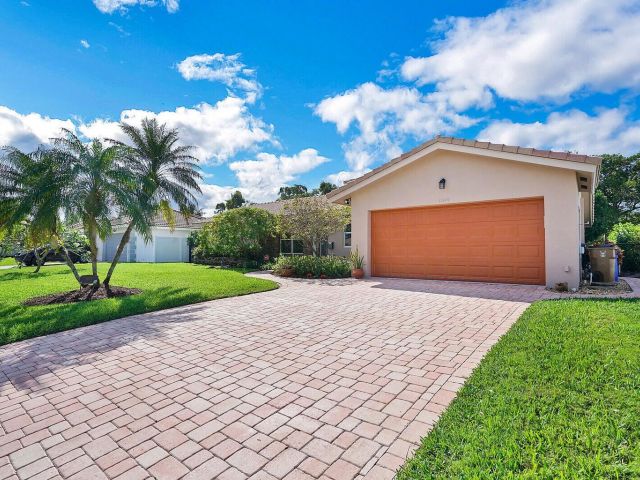 Home for rent at 1104 Little Harbor Drive - photo 6466472