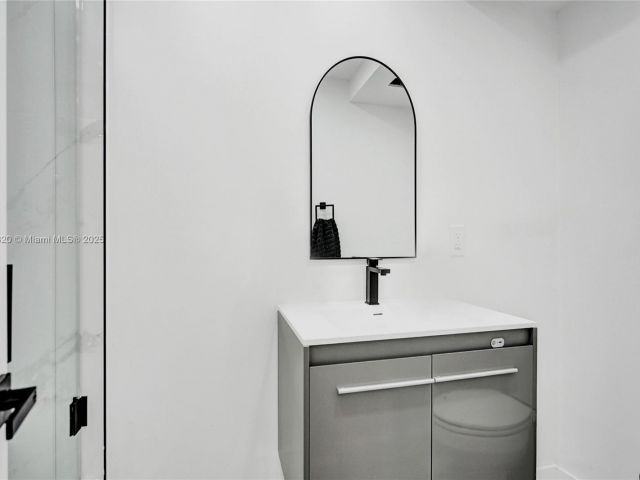 Apartment for sale  Unit #PHK - photo 6473882