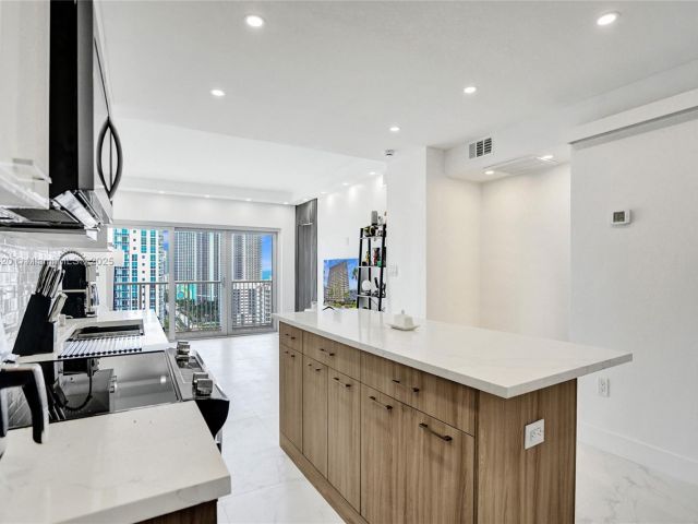 Apartment for sale  Unit #PHK - photo 6473889