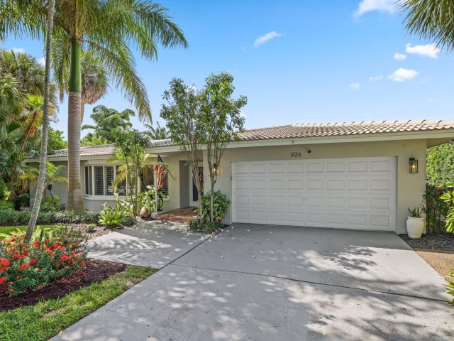 Home for sale at 926 SW 1st Street - photo 6535309
