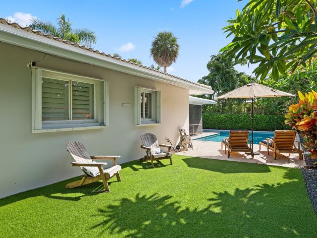 Home for sale at 926 SW 1st Street - photo 6535312