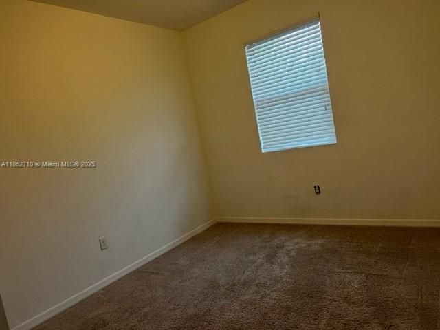 4-bedroom home for rent in Homestead - 608 NE 33rd Ter 608 - MondialRealty