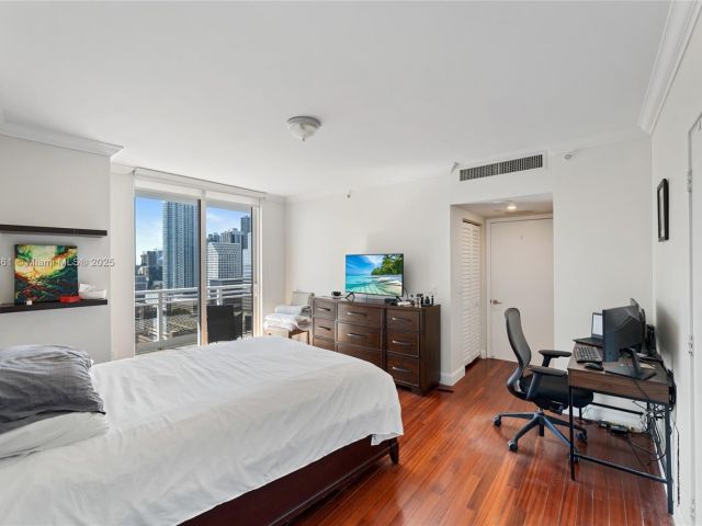 Apartment for sale  Unit #2801 - photo 6472536