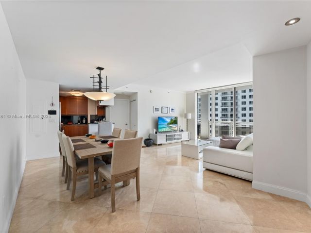 Apartment for sale  Unit #2801 - photo 6472551