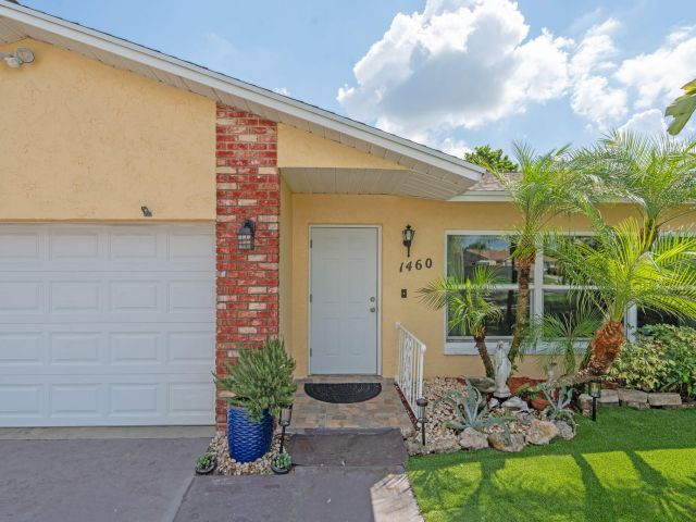 Home for sale at 1460 Woodcrest Road E - photo 6839913