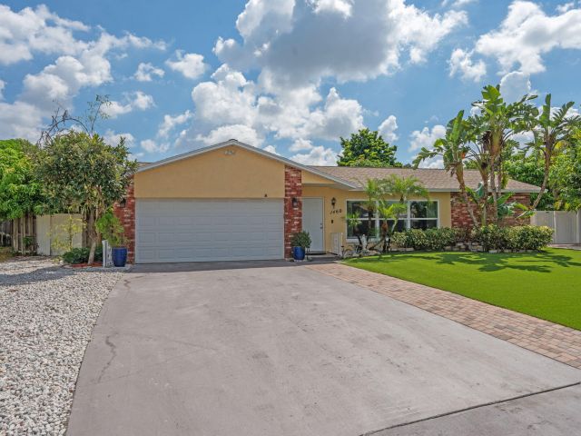 Home for sale at 1460 Woodcrest Road E - photo 6839914