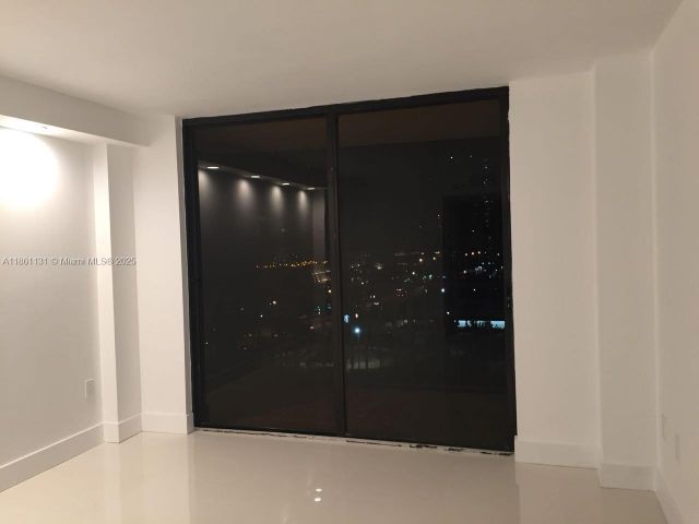 Apartment for rent  Unit #1003 - photo 7437052